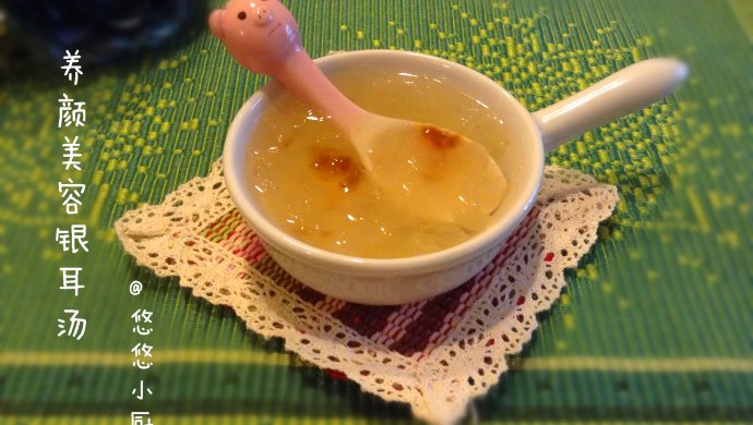 养颜美容～皂角米桃胶银耳羹