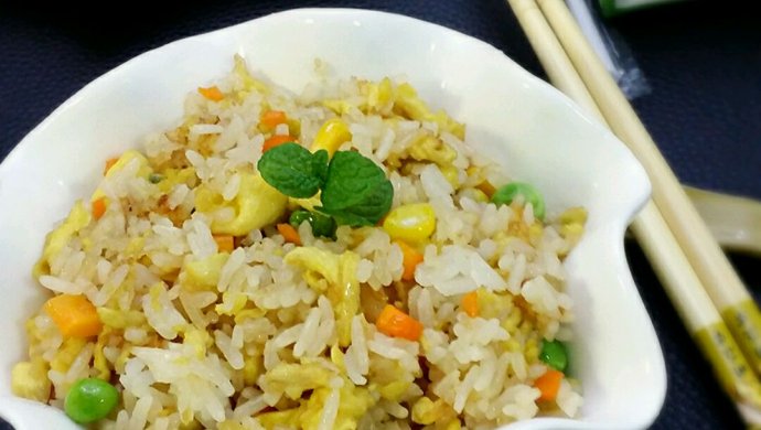 五彩炒饭