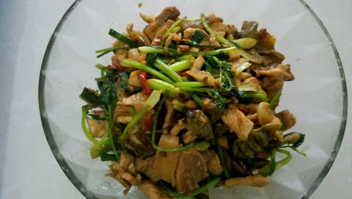 湘西酸辣椒炒肉