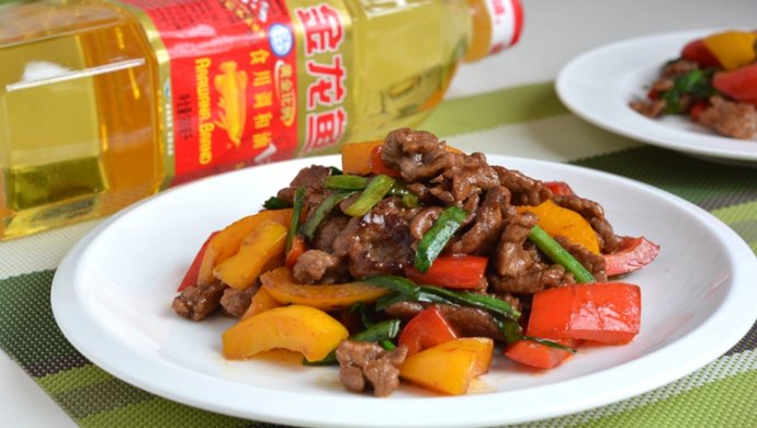 双椒炒牛肉
