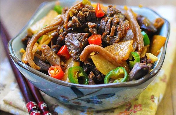 酸辣鸡杂