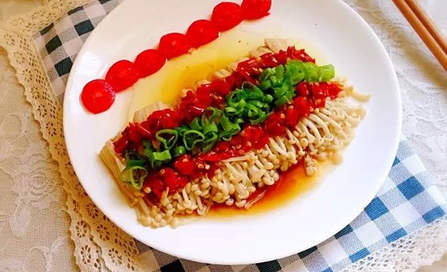 剁椒金针菇