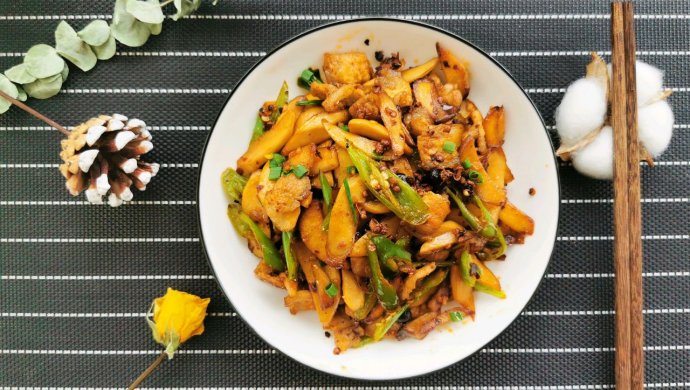 杏鲍菇小炒肉