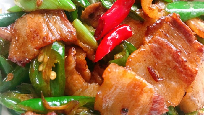 超下饭的――线椒爱上五花肉