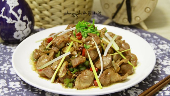 酸辣鸡胗（爆炒系列）【Mosquito私家小厨】