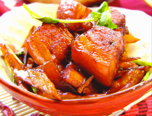 湘菜馆里逢客必点的一道主席菜：【毛氏红烧肉】