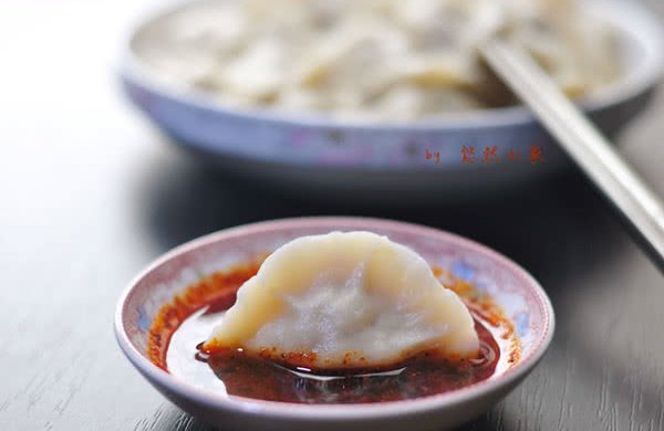 陕西年夜饭必备-莲菜大肉饺子