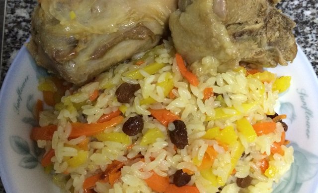 新疆抓饭（干果抓饭）