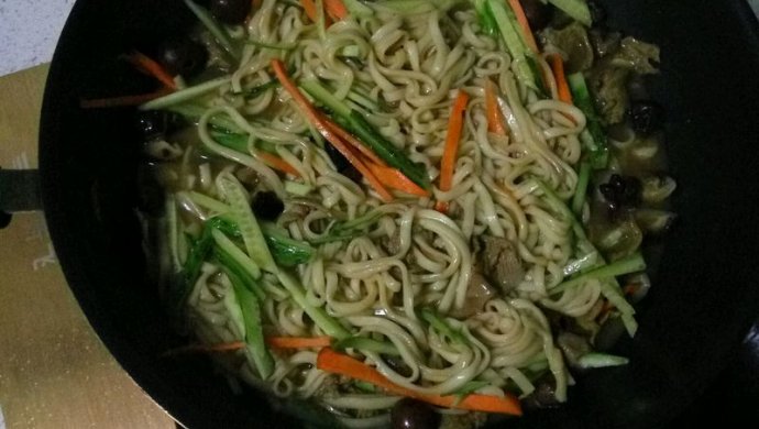 香菇羊肉面