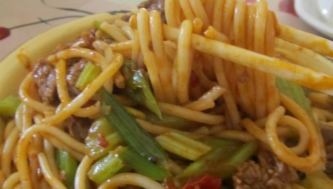 新疆家常饭――牛肉炒米粉