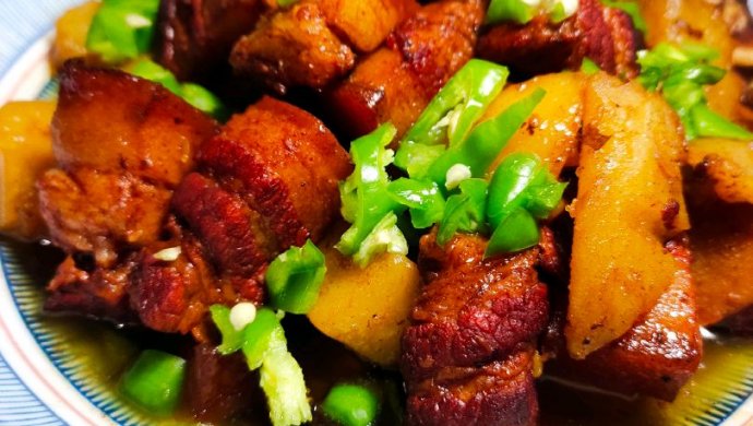 减油版-土豆红烧肉