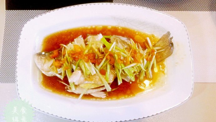 清蒸鲈鱼:15分钟搞定美味蒸鱼图解