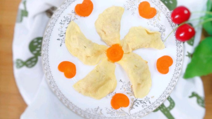 鲜肉胡萝卜蛋饺：宝宝辅食营养食谱菜谱