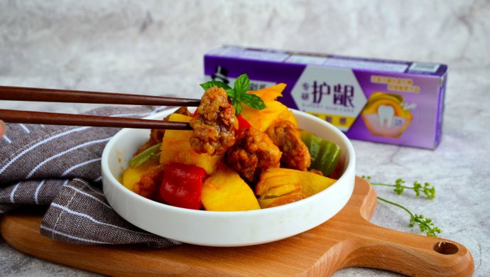 菠萝咕噜肉