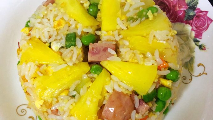 菠萝炒饭