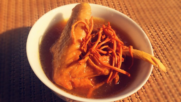 虫草鸡汤