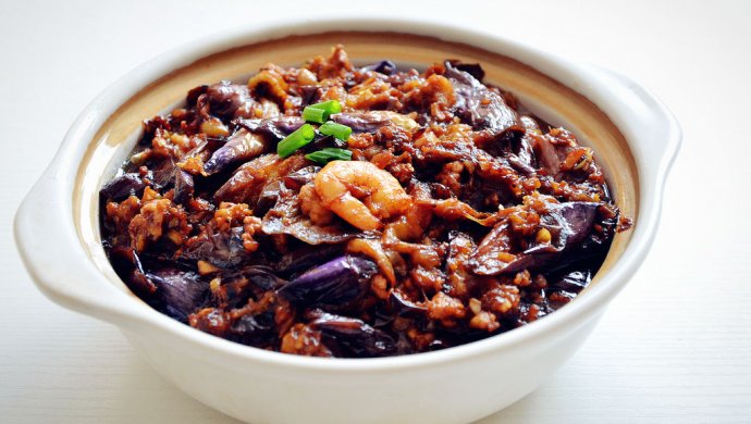 酱爆肉末茄子煲