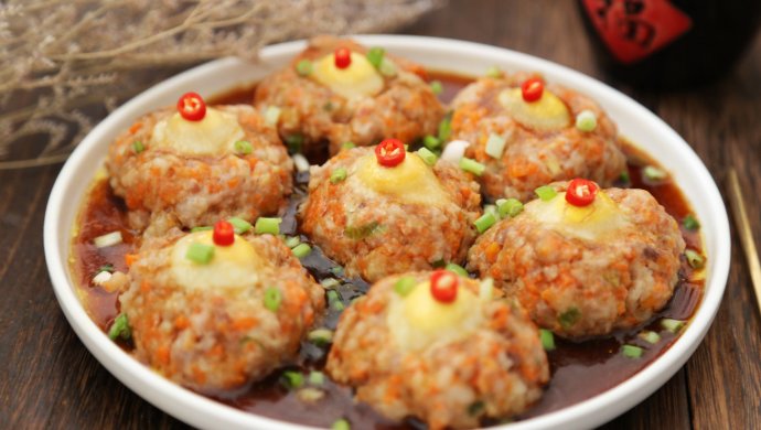 蒸肉丸子