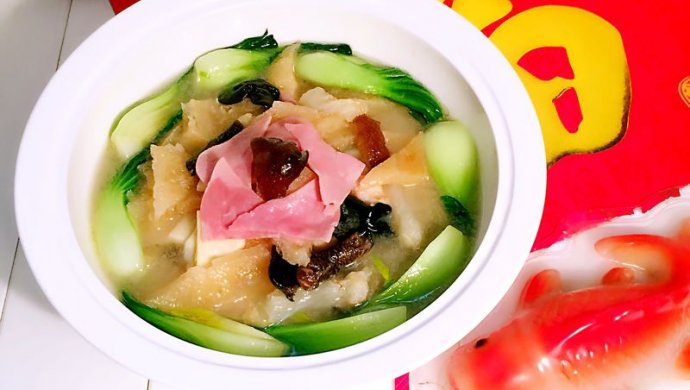 肉皮三鲜汤