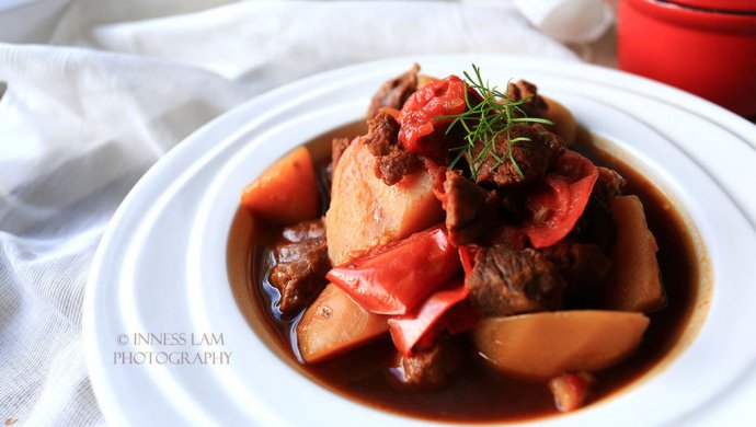 【番茄土豆炖牛肉】