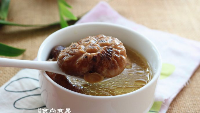 花菇炖鸡
