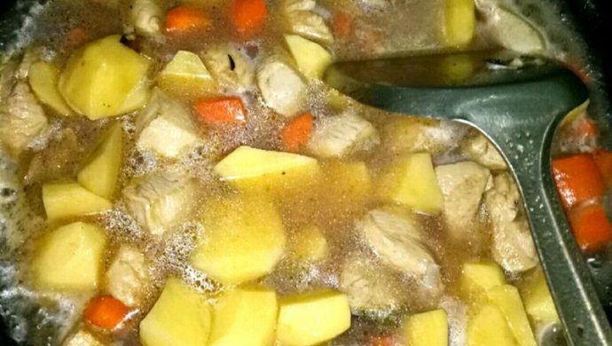 咖喱土豆鸡块