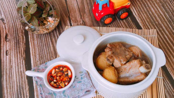 新加坡肉骨茶