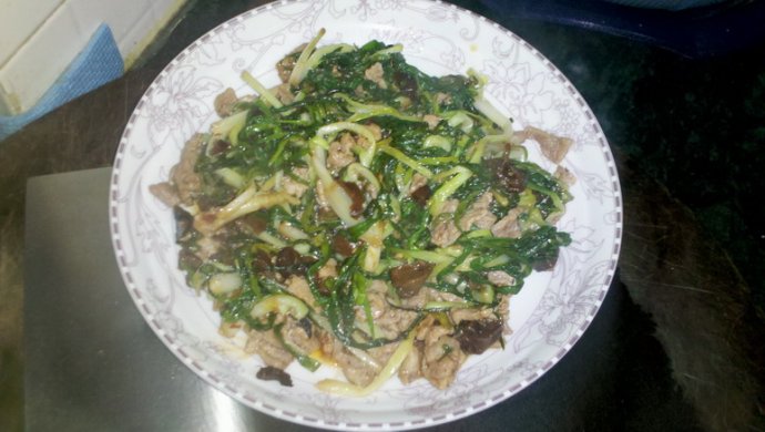 葱菇肉片――超简单料理