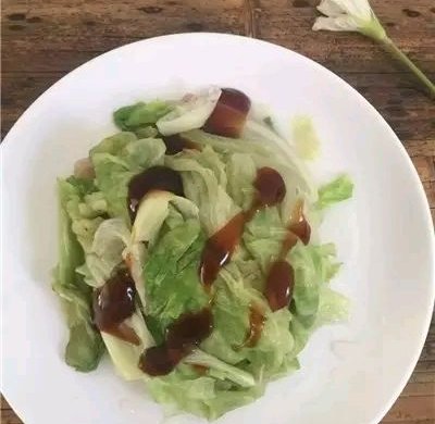 耗油西生菜