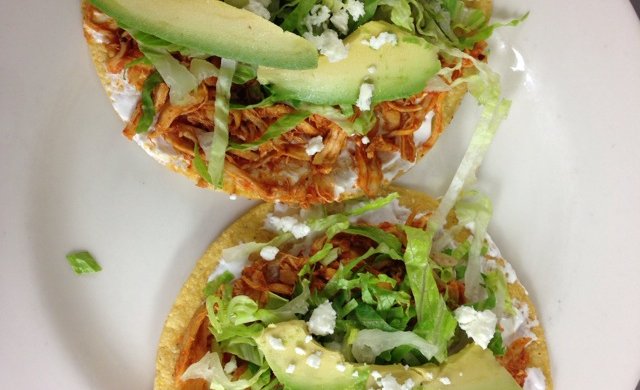 墨西哥tostadas de tinga