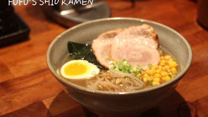 日式清汤五花肉拉面