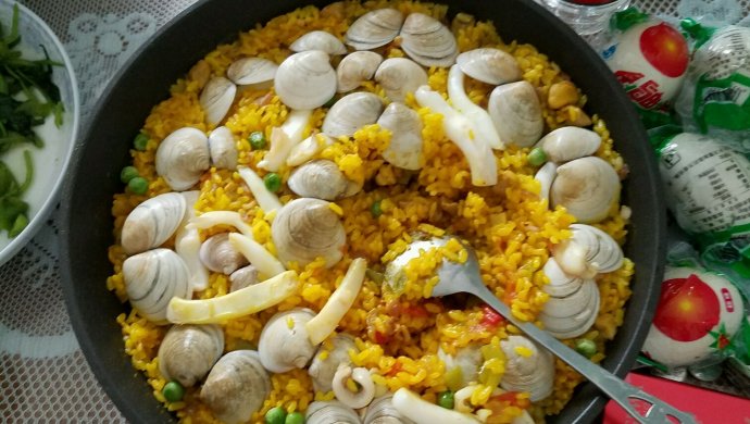 西班牙海鲜饭