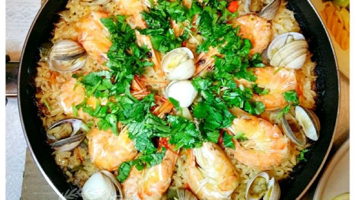 西班牙海鲜饭