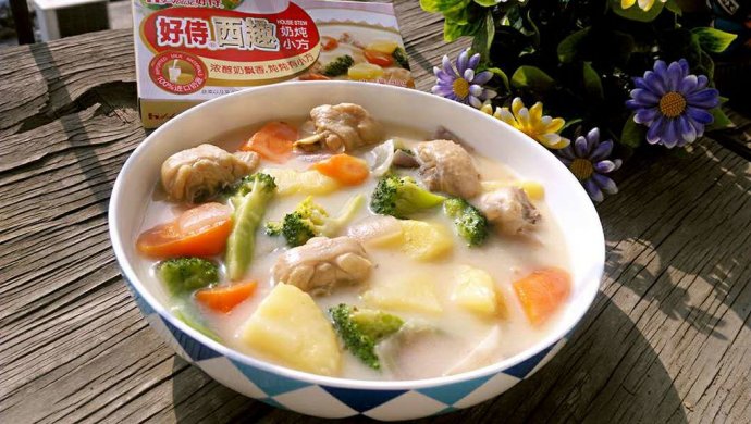 时蔬鸡翅奶炖