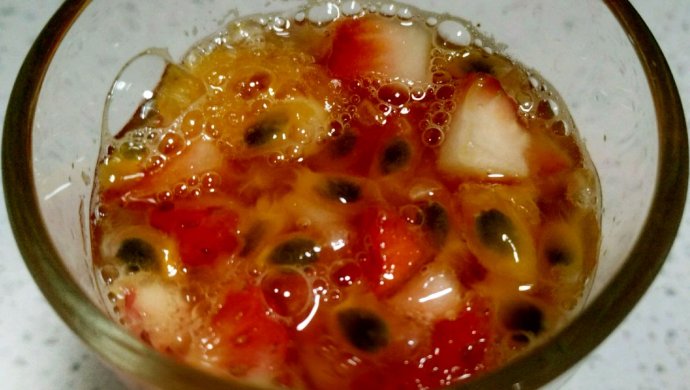 草莓百香果汁
