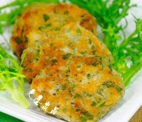 虾皮苦苣饼――补钙清火的早餐饼
