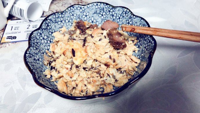 『低碳生酮饮食』鸡胸肉炒蛋黑木耳香菇