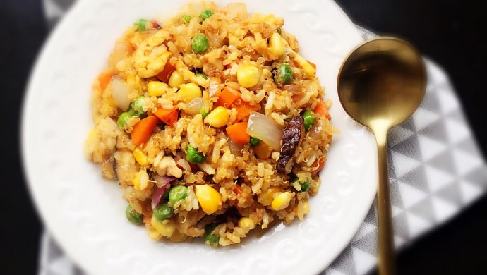 藜麦杂蔬炒饭（健康饮食）