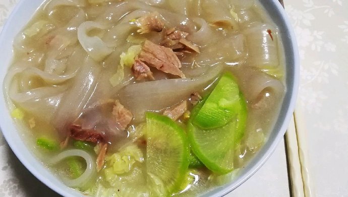 猪肉块麻辣烫