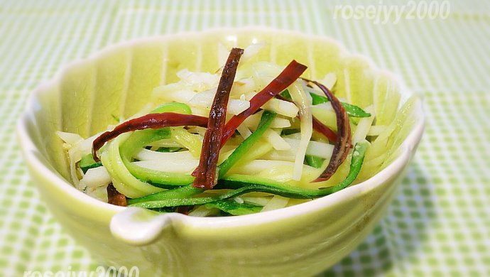 清炒土豆小瓜丝