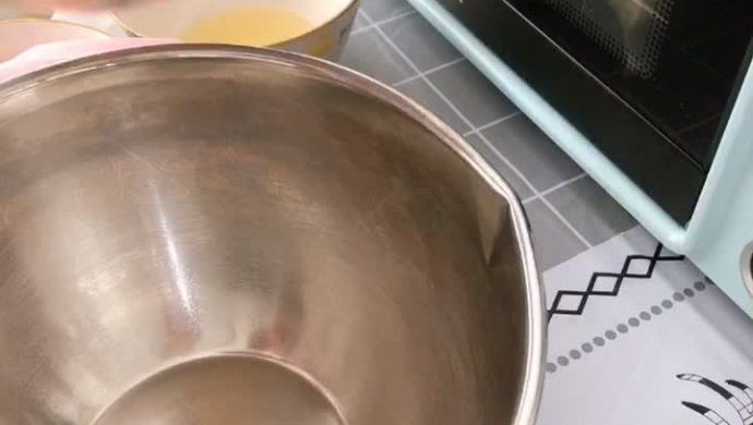 8寸戚风蛋糕