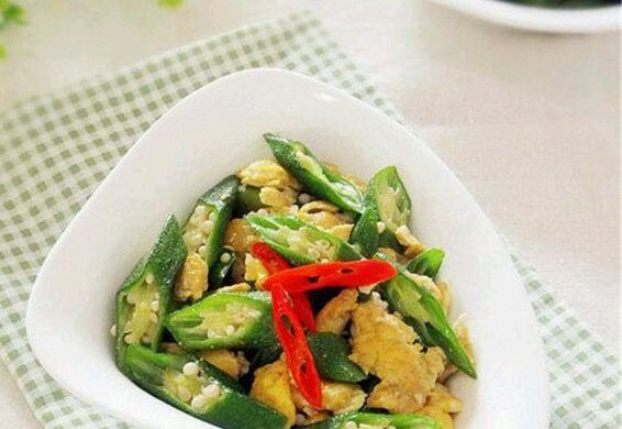 秋葵炒鸡蛋