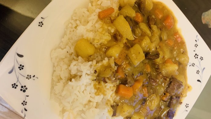 小白咖喱饭