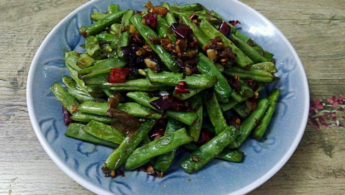盐菜干煸四季豆