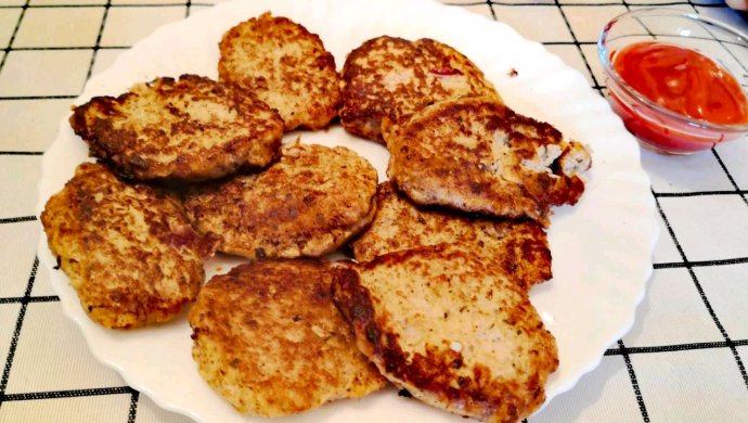香煎鱼饼(正宗俄餐)
