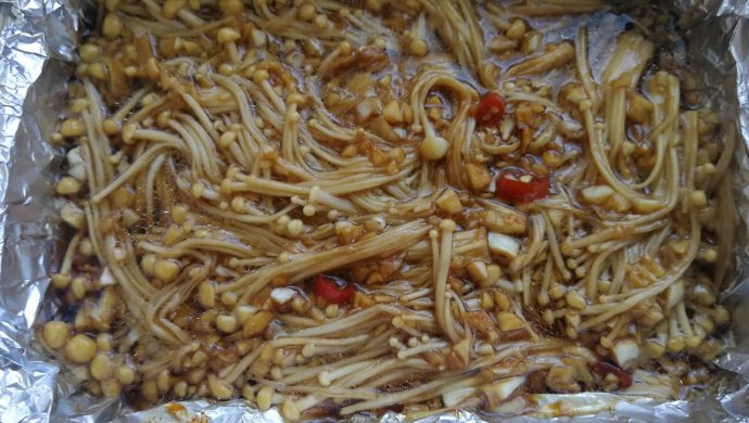 锡纸蒜蓉金针菇（烤箱版）