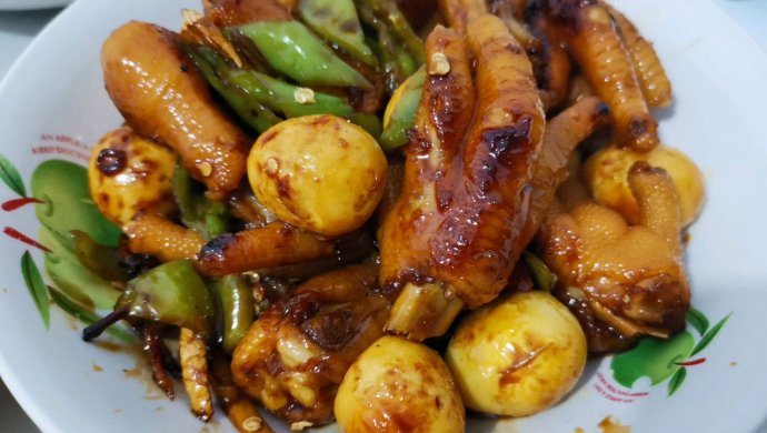 红烧鸡爪