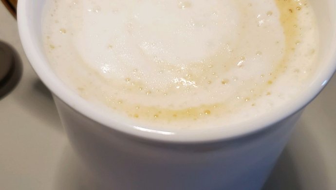 寝室简易版拿铁--好喝不怕胖的低卡饮料