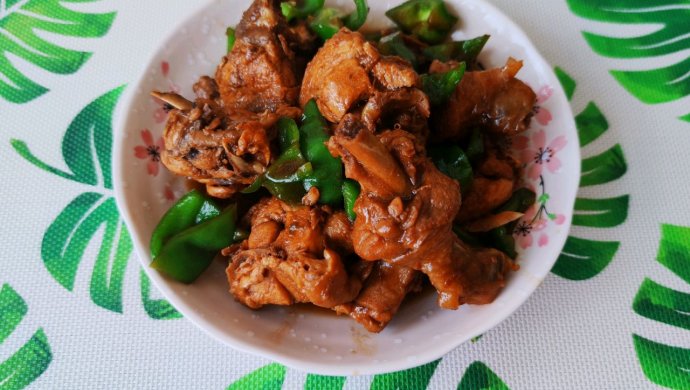 黄焖鸡，爆炒三黄鸡，简单快捷的下饭神器，新手必备！
