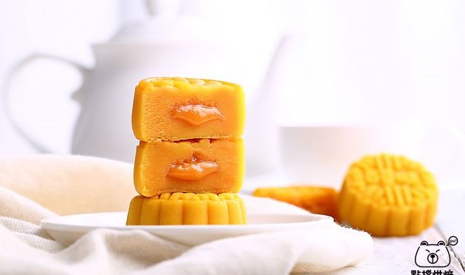 流心奶黄月饼